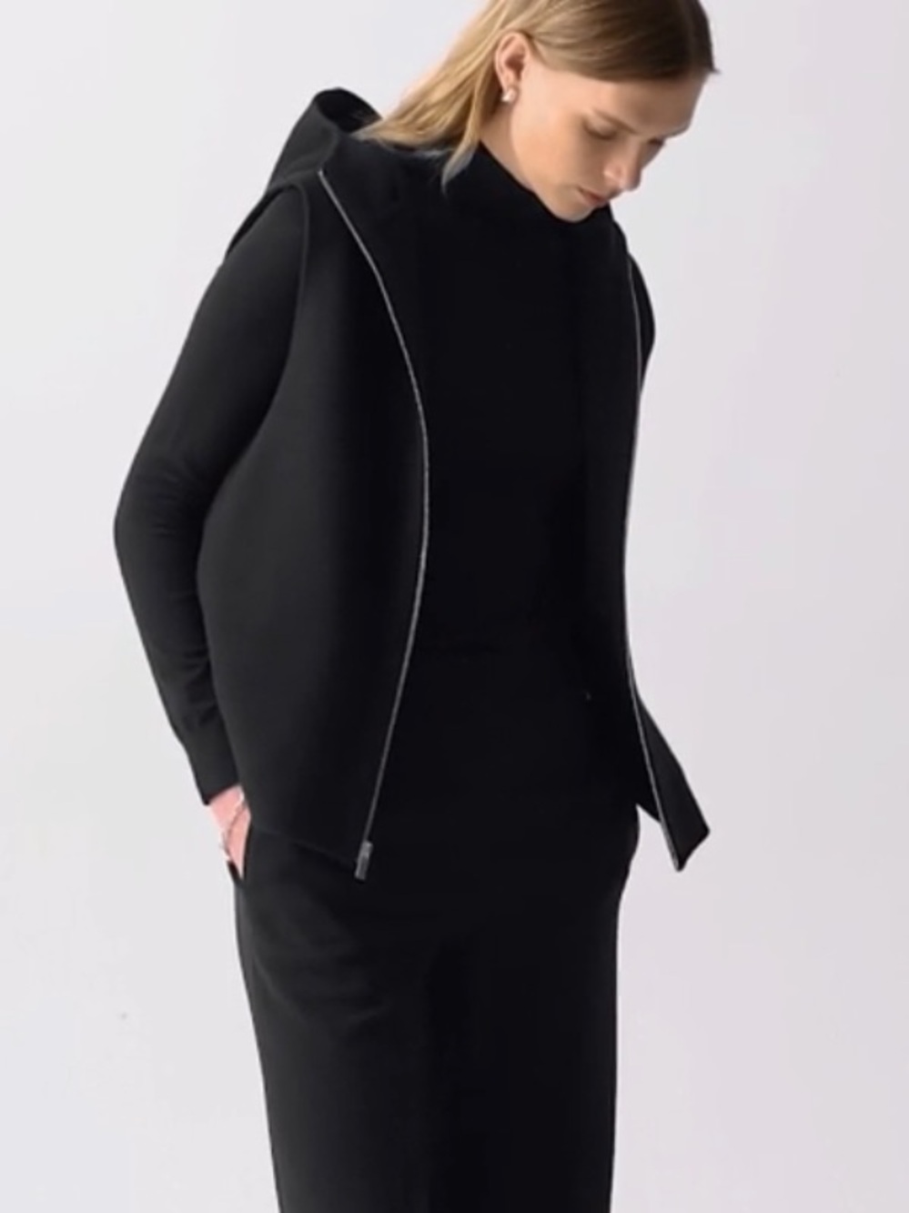 Black Theory Hooded Vest in Double-Face Wool-Cashmere SMALL